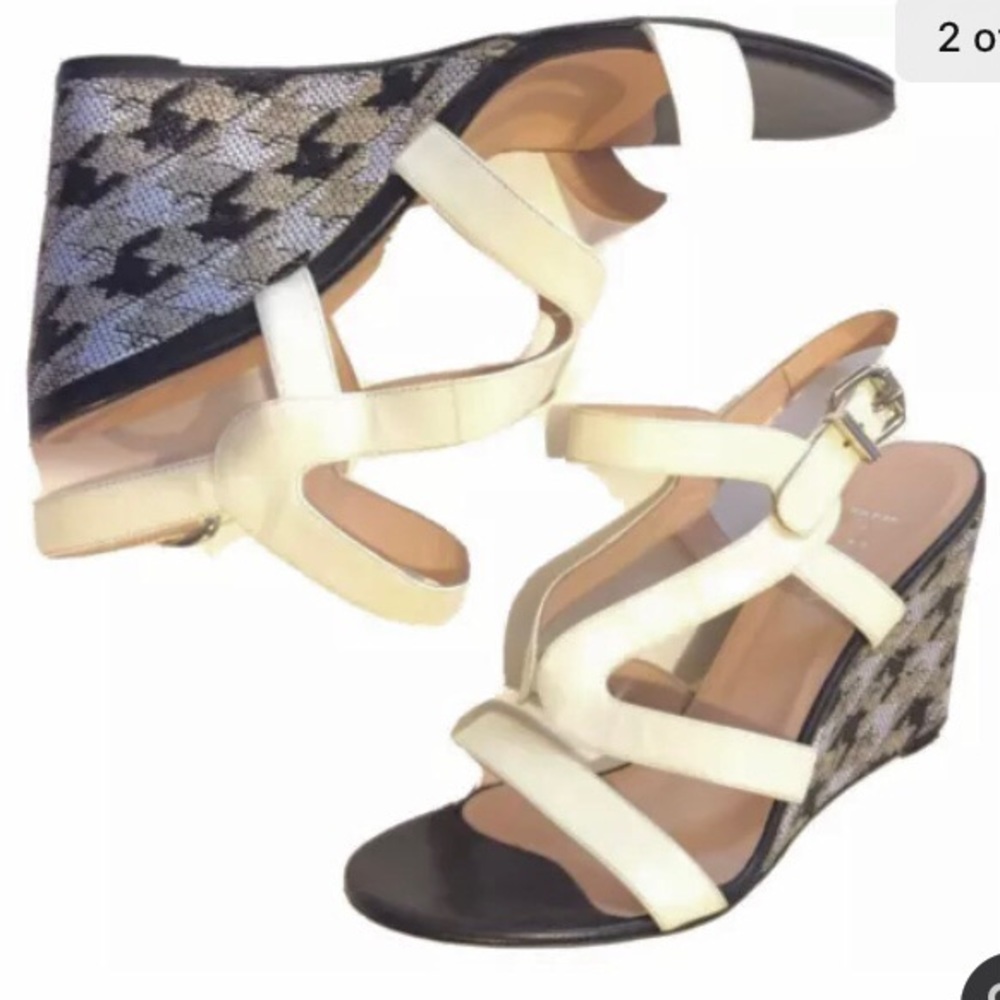 Aquatalia Patent Leather Wedge Sandals 9.5M